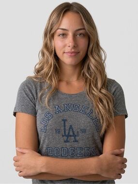 Wright & Ditson Gray Los Angeles Dodgers Graphic Tee